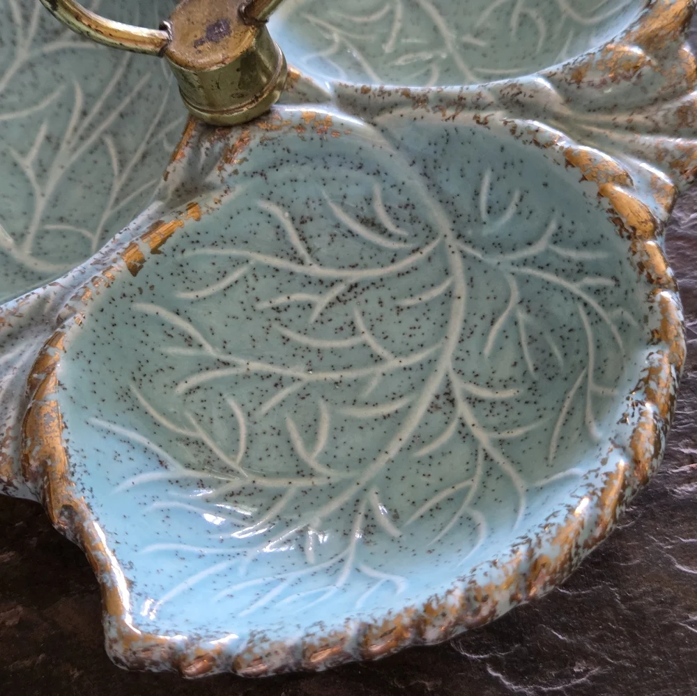 Vtg MCM California USA Pottery Divided Leaf Nut Dish Turquoise Aqua Gold Accents